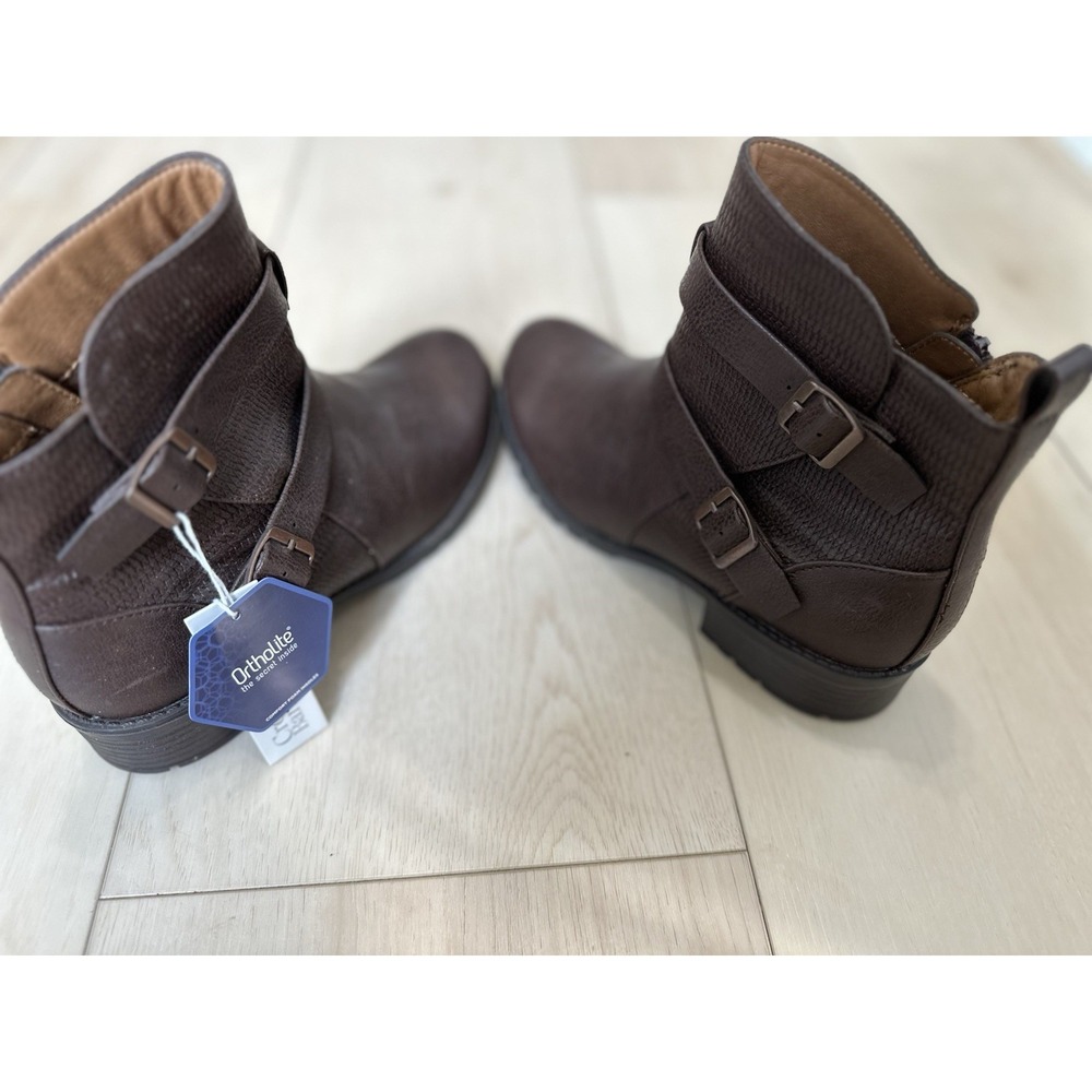 NWT Croft & Barrow Brown Pebbled Buckle Ankle Boots Ortholite Lug Sole W 8.5M - Picture 5 of 10